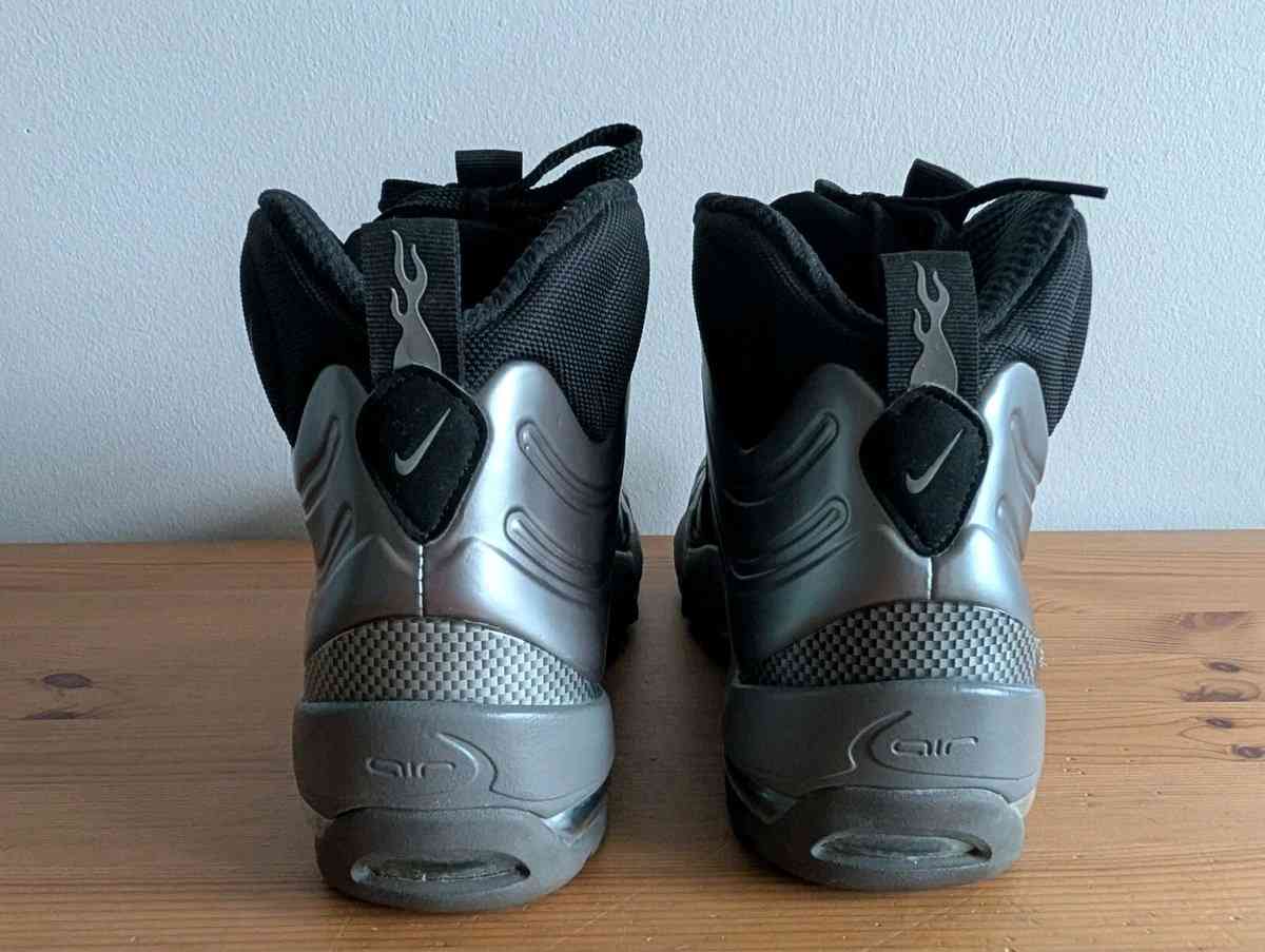Nike ACG Air Bakin Posite Metallic Dark Gray - Dayton, Ohio - FleaMarketBay