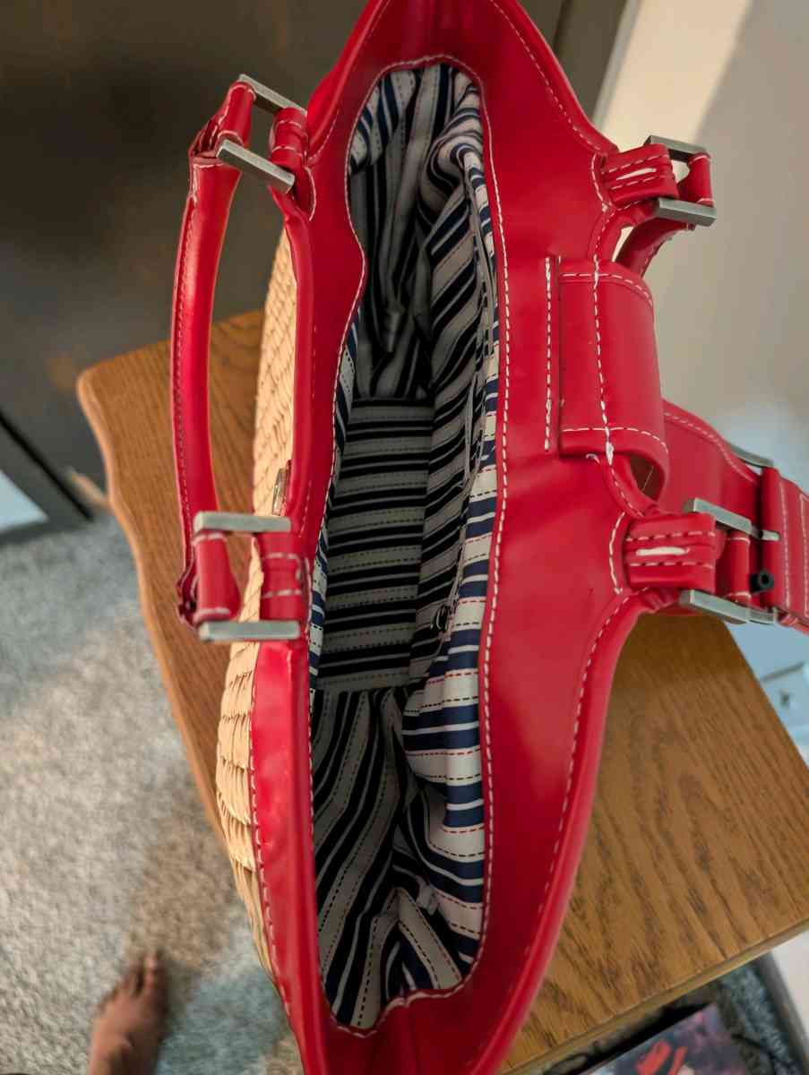 Red and Tan Woven Womens Bag - Baltimore, Ohio - FleaMarketBay