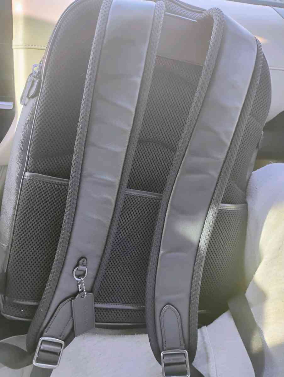 black leather Coach backpack - Englewood, Colorado - FleaMarketBay