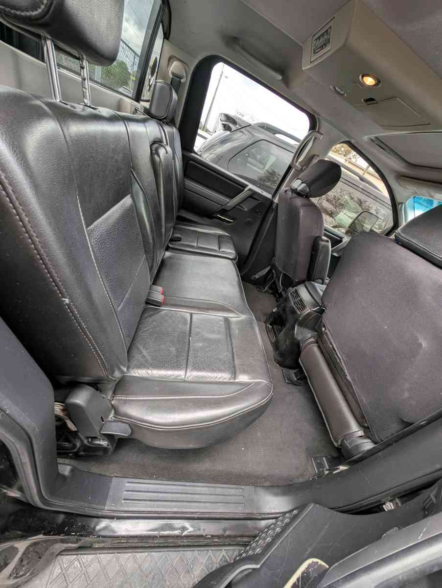 2010 Nissan Titan - Tampa, Florida - FleaMarketBay