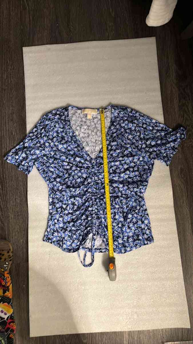 Michael Michael KORS Womens Midnight Blue Floral Short Sleev - Atlanta, Georgia - FleaMarketBay