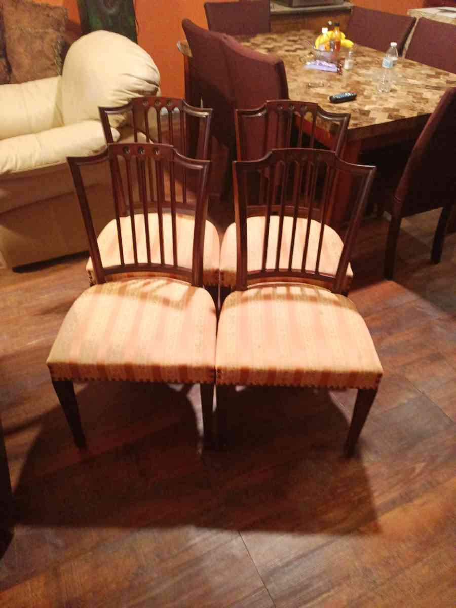 4 chair brown - Abilene, Texas - FleaMarketBay
