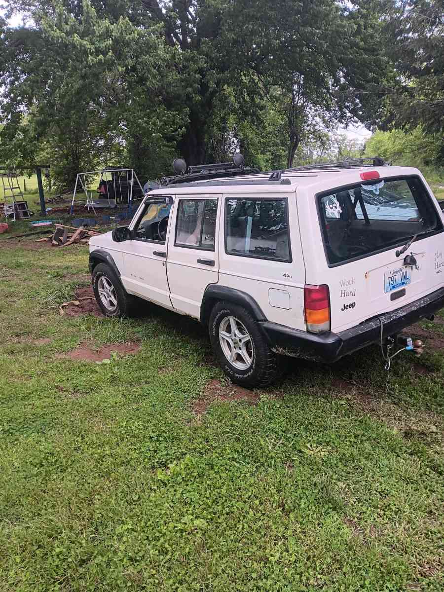 87 Jeep Cherokee - Richmond, Kentucky - FleaMarketBay