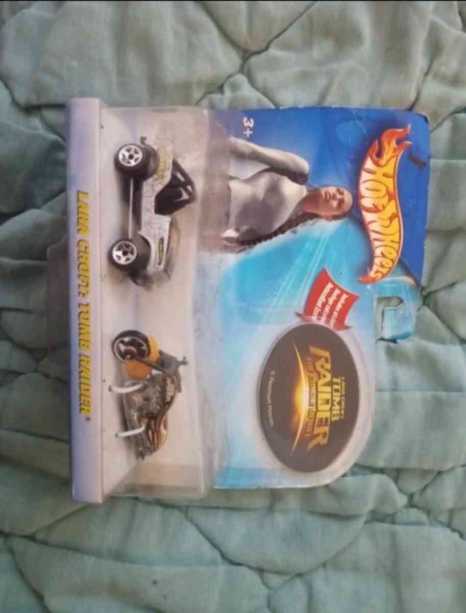 Hot wheels original tomb raider jeep and motorbike collectio - Knoxville, Tennessee