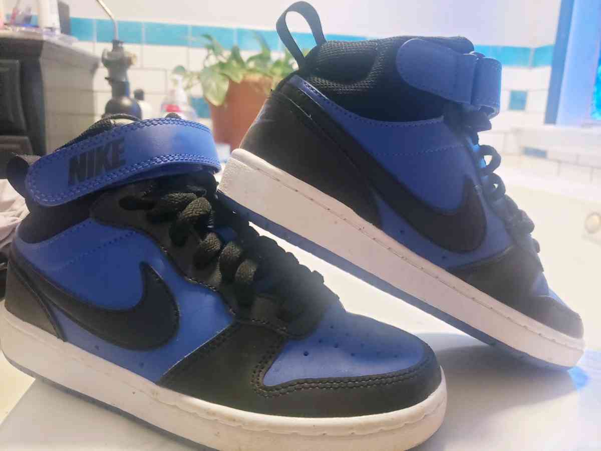 boys nikes - Laurens, South Carolina - FleaMarketBay