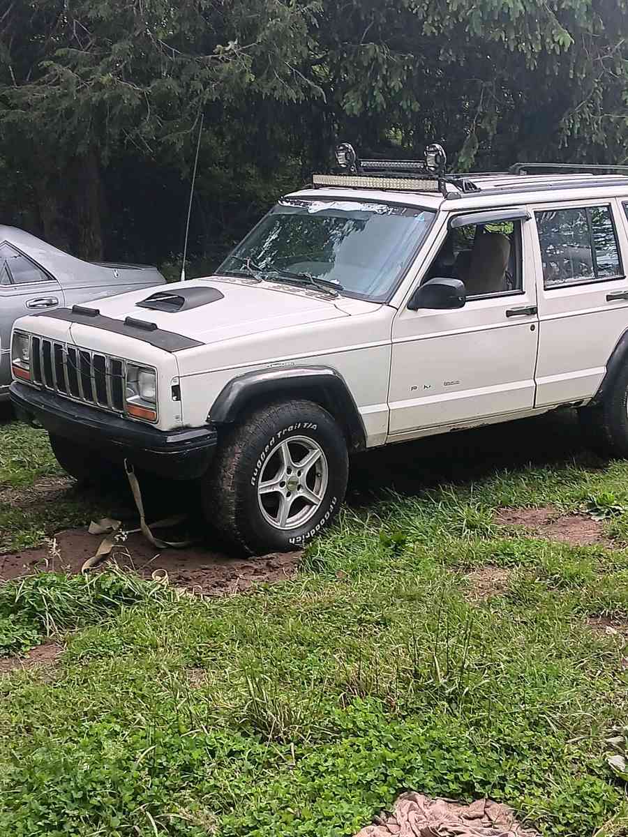 87 Jeep Cherokee - Richmond, Kentucky - FleaMarketBay