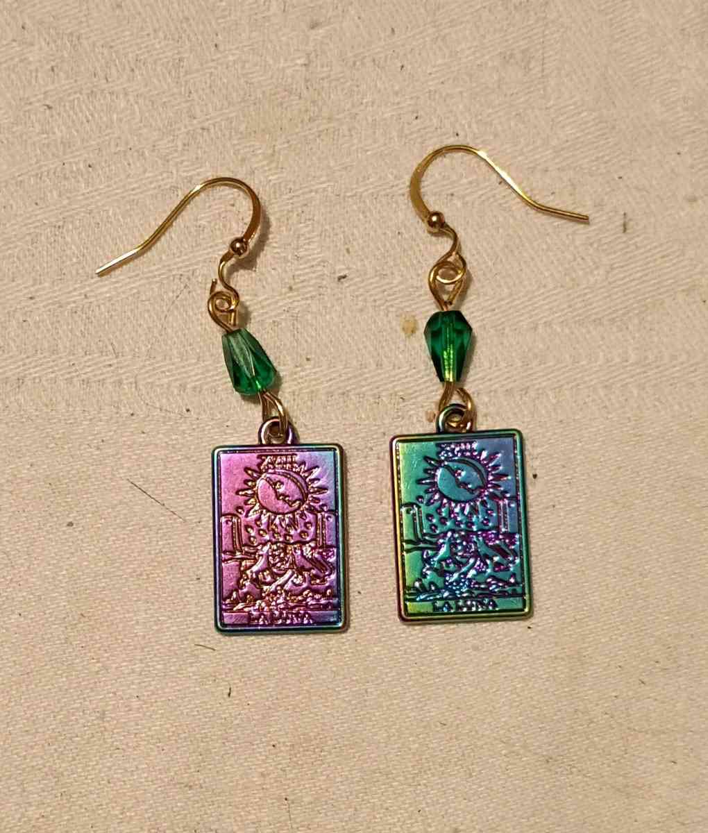 Handmade iridescent tarot earrings The Moon - Brick, New Jersey