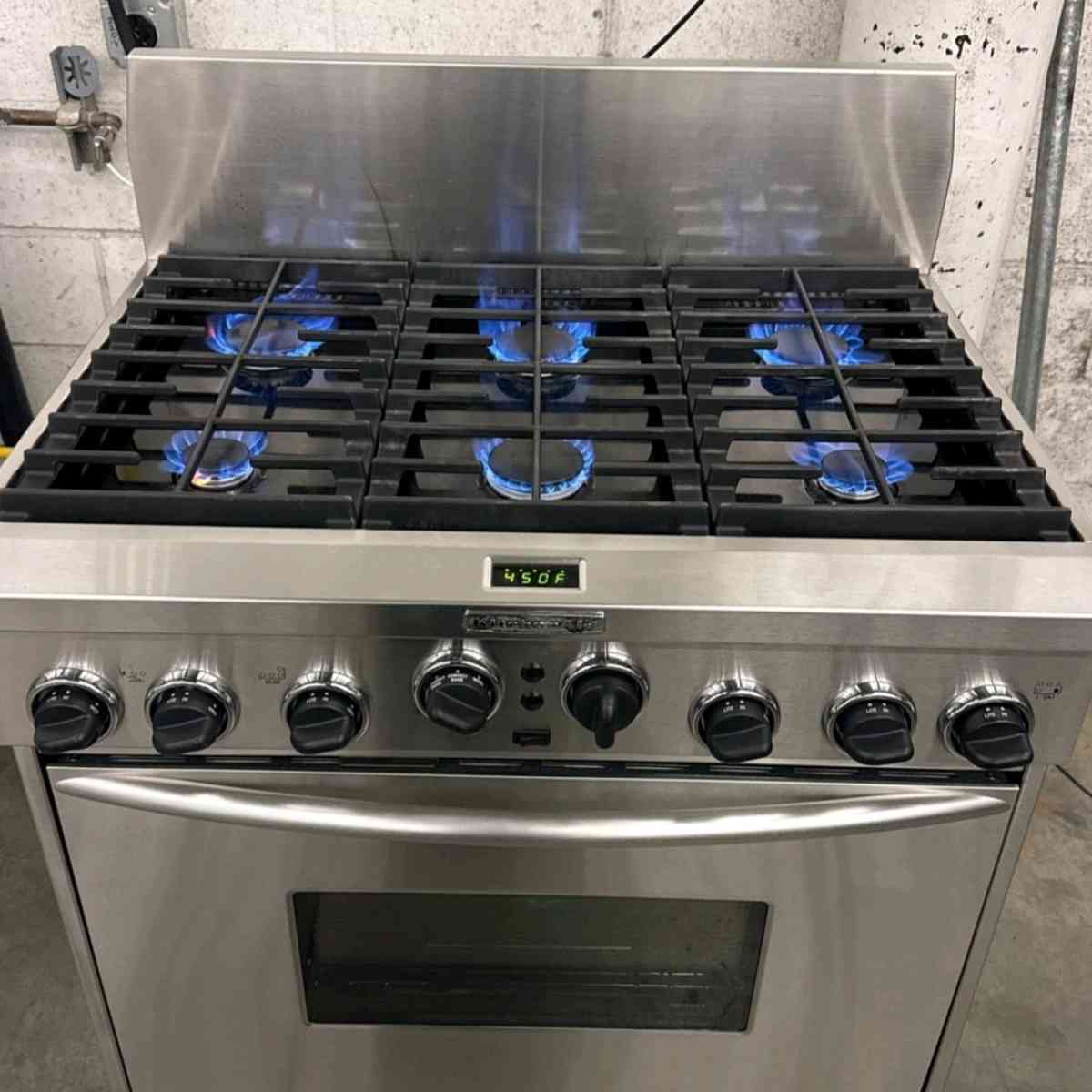 Estufa - Westminster, California - FleaMarketBay