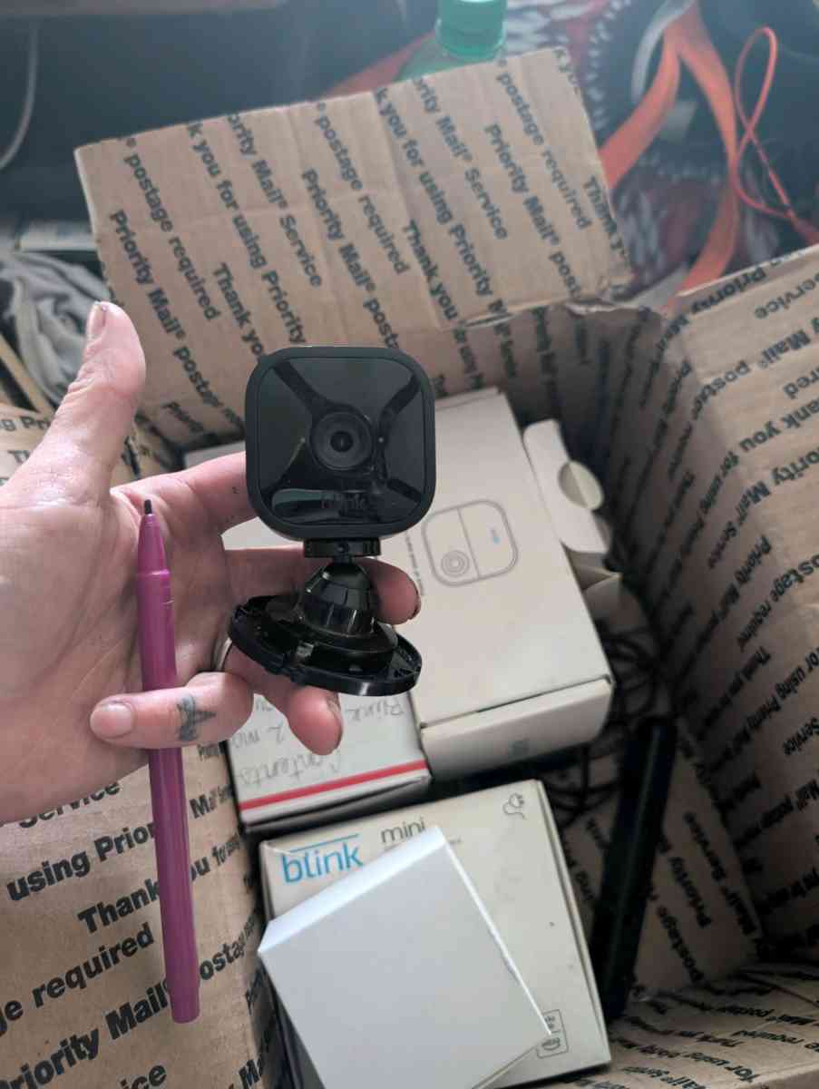 Blink Camera System - Evansville, Indiana - FleaMarketBay