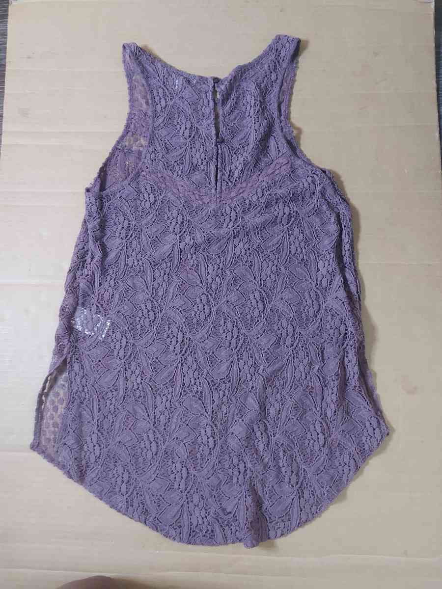 AEO American Eagle Outfitters Purple Crochet Tank Size XS Fe - Atlanta, Georgia - FleaMarketBay