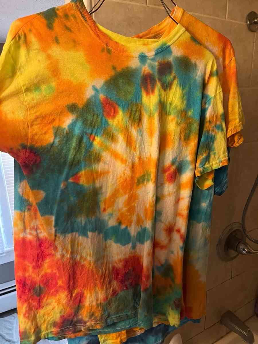 homemade  tiedye shirts made to order - Hollis, New Hampshire - FleaMarketBay