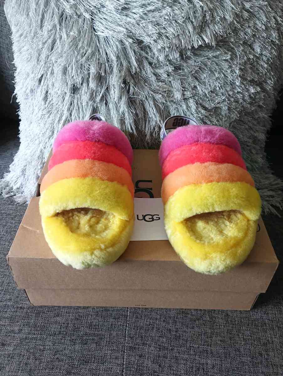 UGG Fluff Yeah Slide Kids Yellow Rainbow size 6 for women - Frostproof, Florida - FleaMarketBay