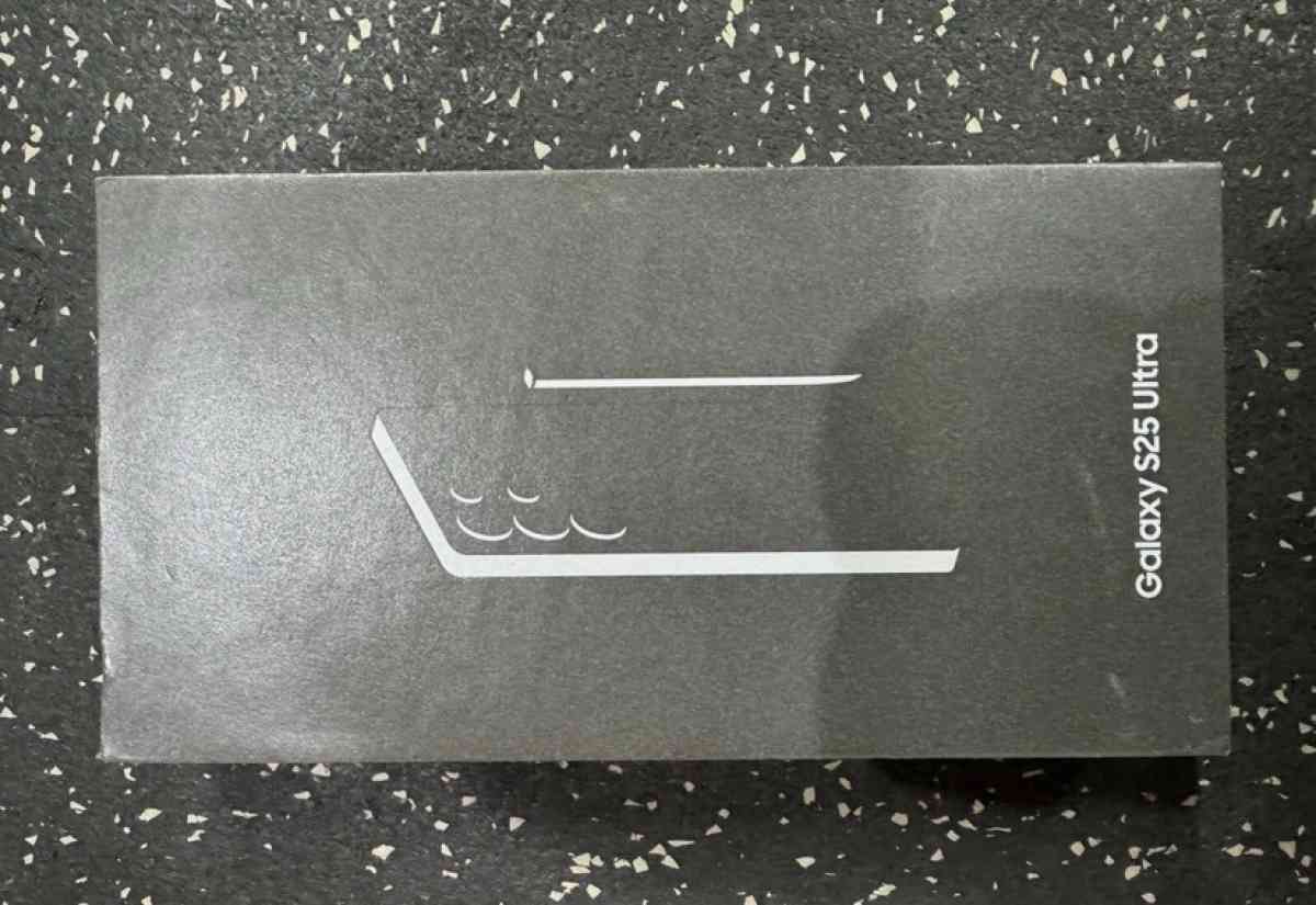 Brand new Samsung galaxy S 25 ultra - Alicia, Arkansas - FleaMarketBay