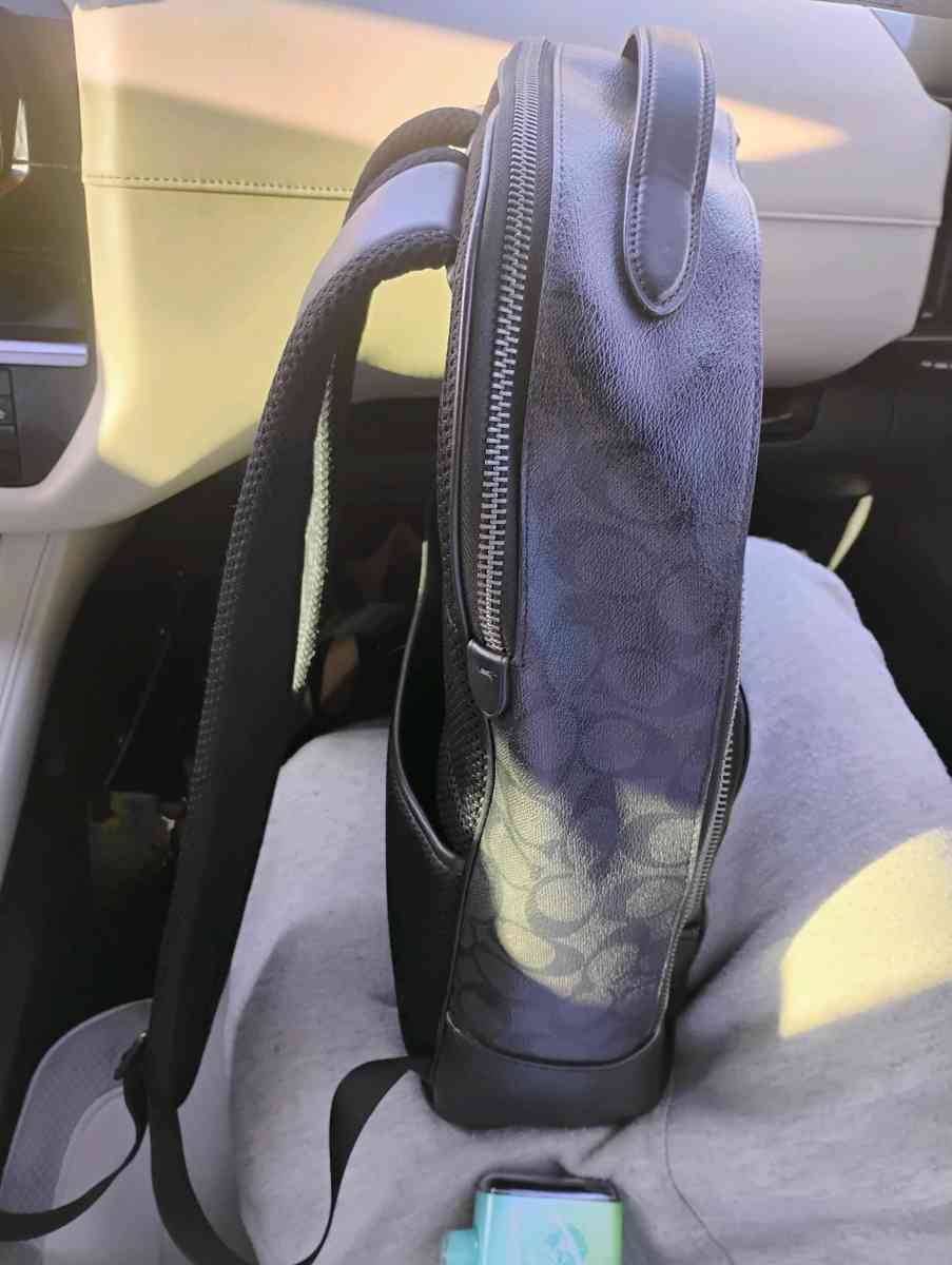 black leather Coach backpack - Englewood, Colorado - FleaMarketBay