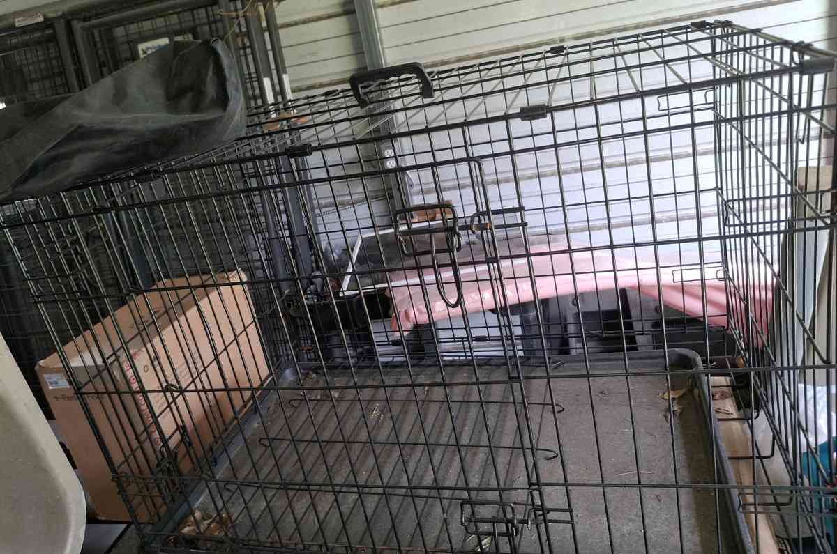dog doors crates n more - Cottageville, South Carolina - FleaMarketBay