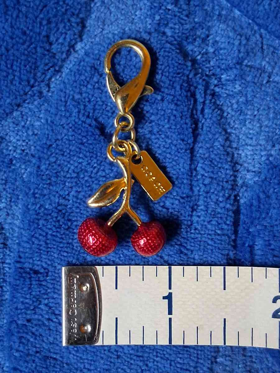 COACH MINI RED CHERRY GOLD TONE BAG CHARM  KEYCHAIN - Elysburg, Pennsylvania - FleaMarketBay