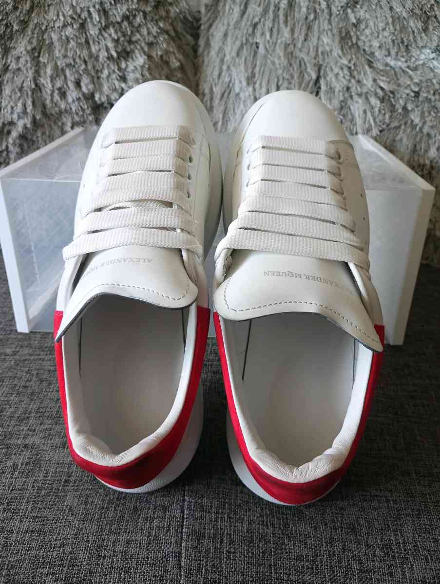 Alexander McQueen White Leather Sneakers 462214 size US 85 f - Frostproof, Florida - FleaMarketBay