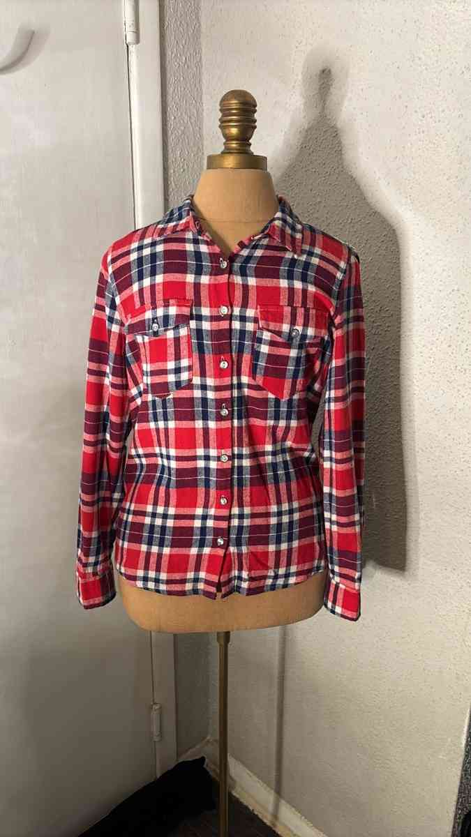 Rue21 Womens Western Lace Plaid Long Sleeve Button Down Top - Atlanta, Georgia - FleaMarketBay