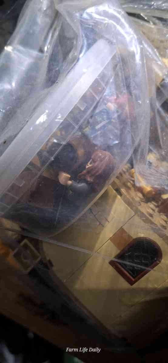 Lego Harry potter castle - Tangipahoa, Louisiana - FleaMarketBay