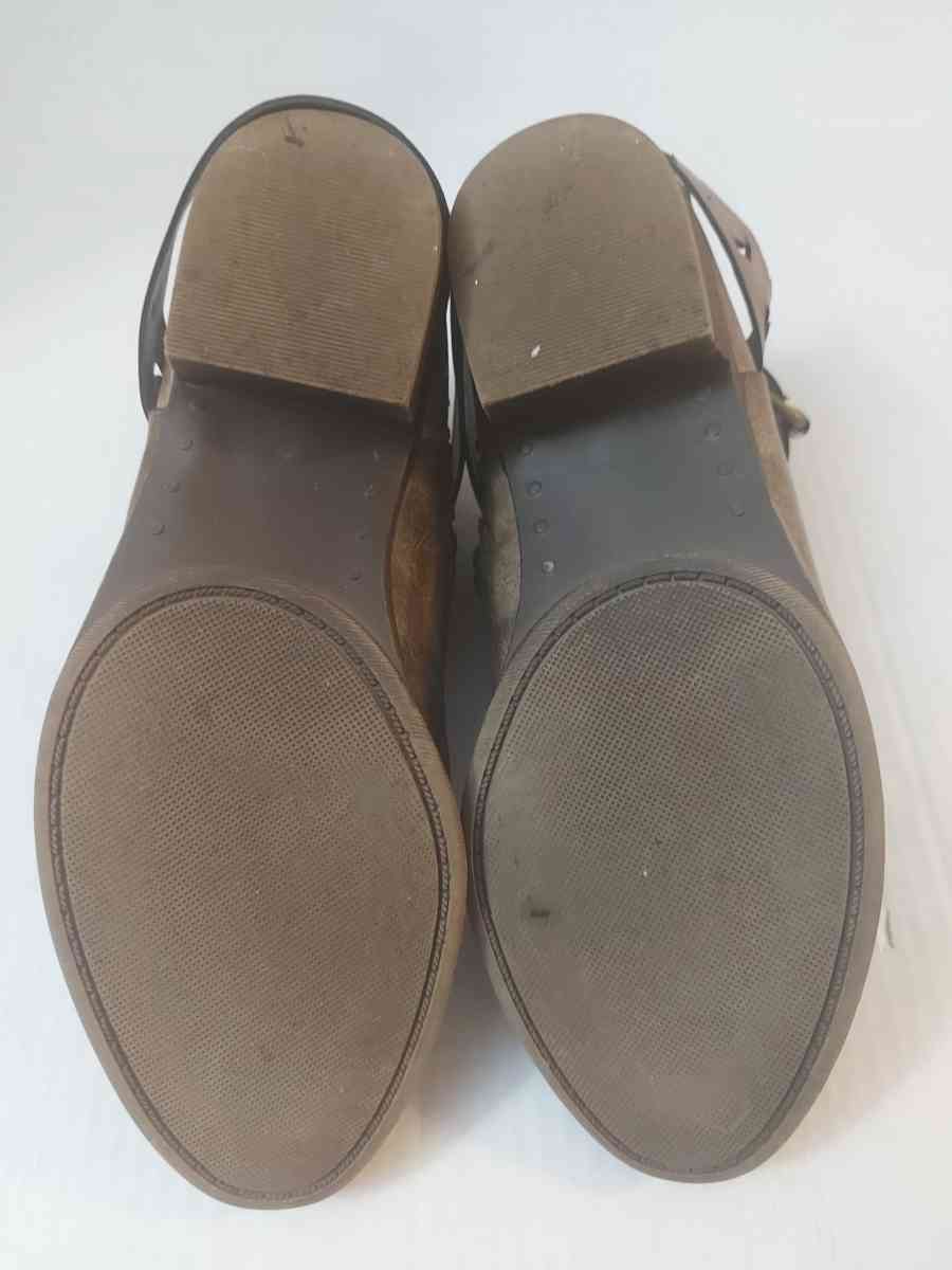 Rampage Criss Cross Strap Ankle Zip  Booties Size 7 - Atlanta, Georgia - FleaMarketBay