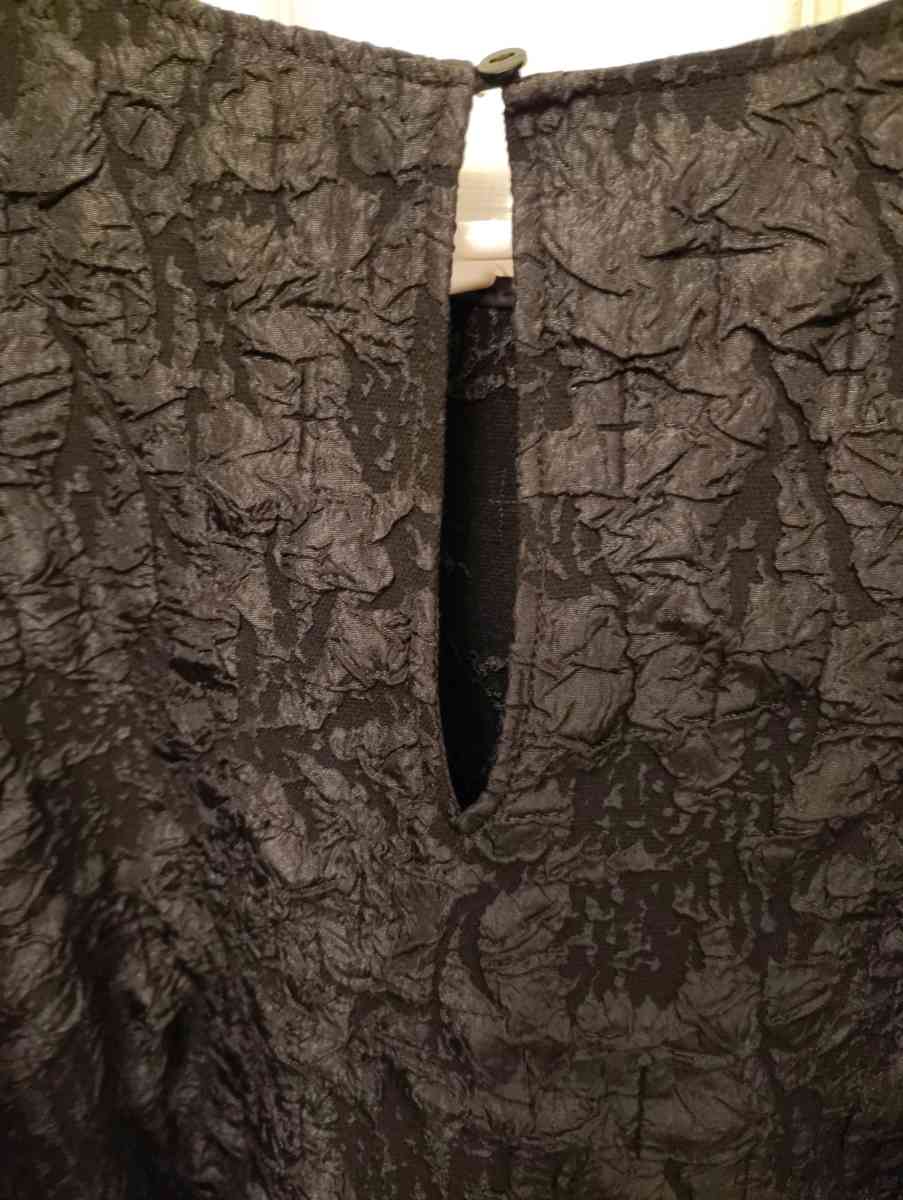 black satin cream puff poofy bottom dress with satin liner - Kissimmee, Florida - FleaMarketBay