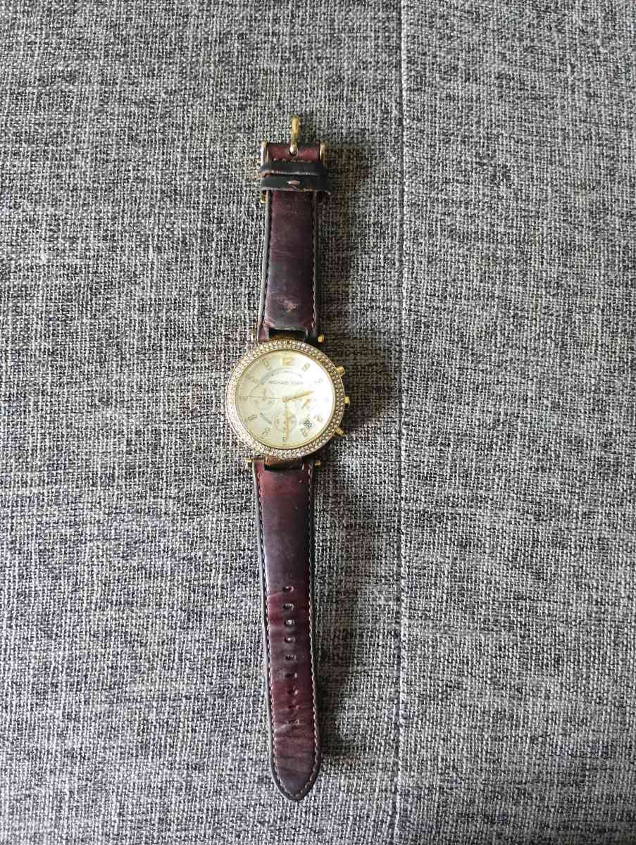 Michael Kors Parker Chronograph MK2249 Wrist Watch for Women - Frostproof, Florida