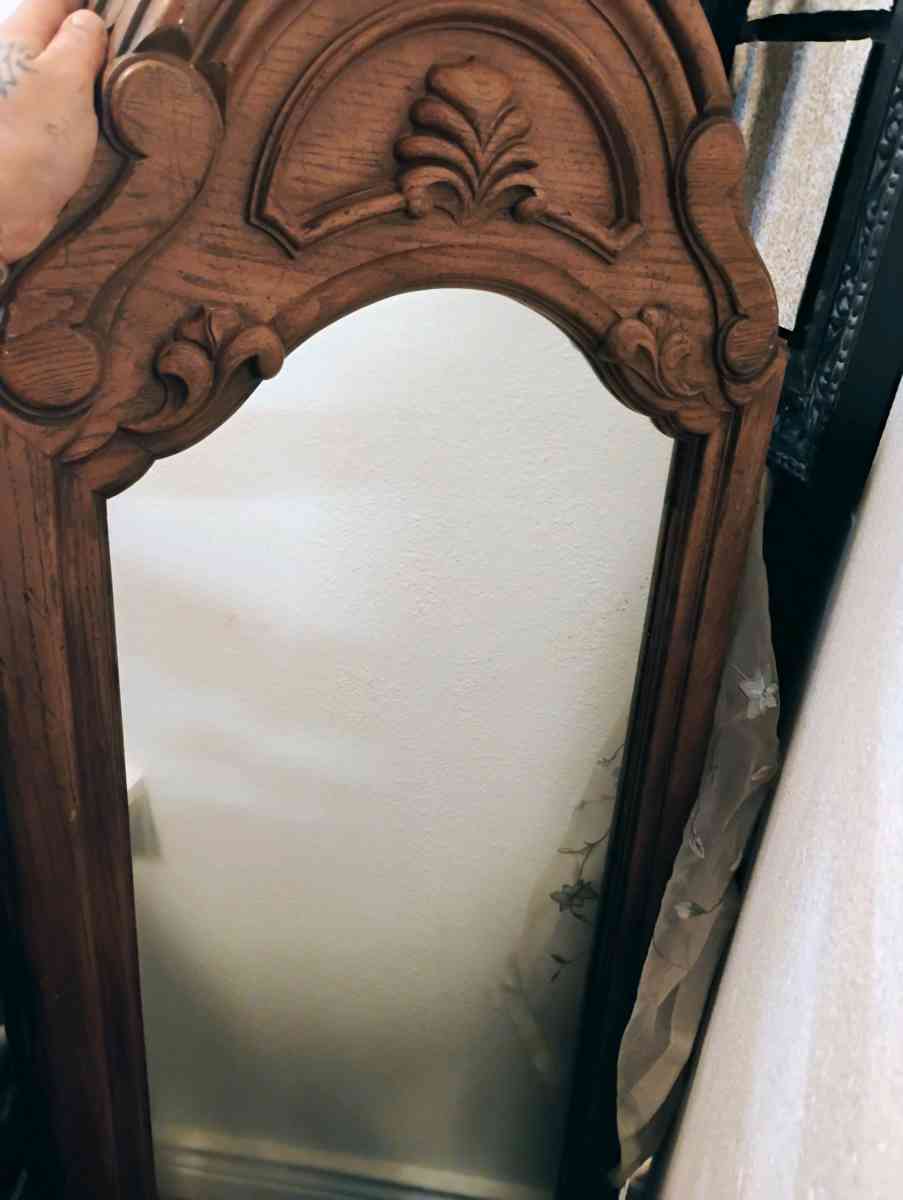 mirrors - Beaumont, Texas - FleaMarketBay