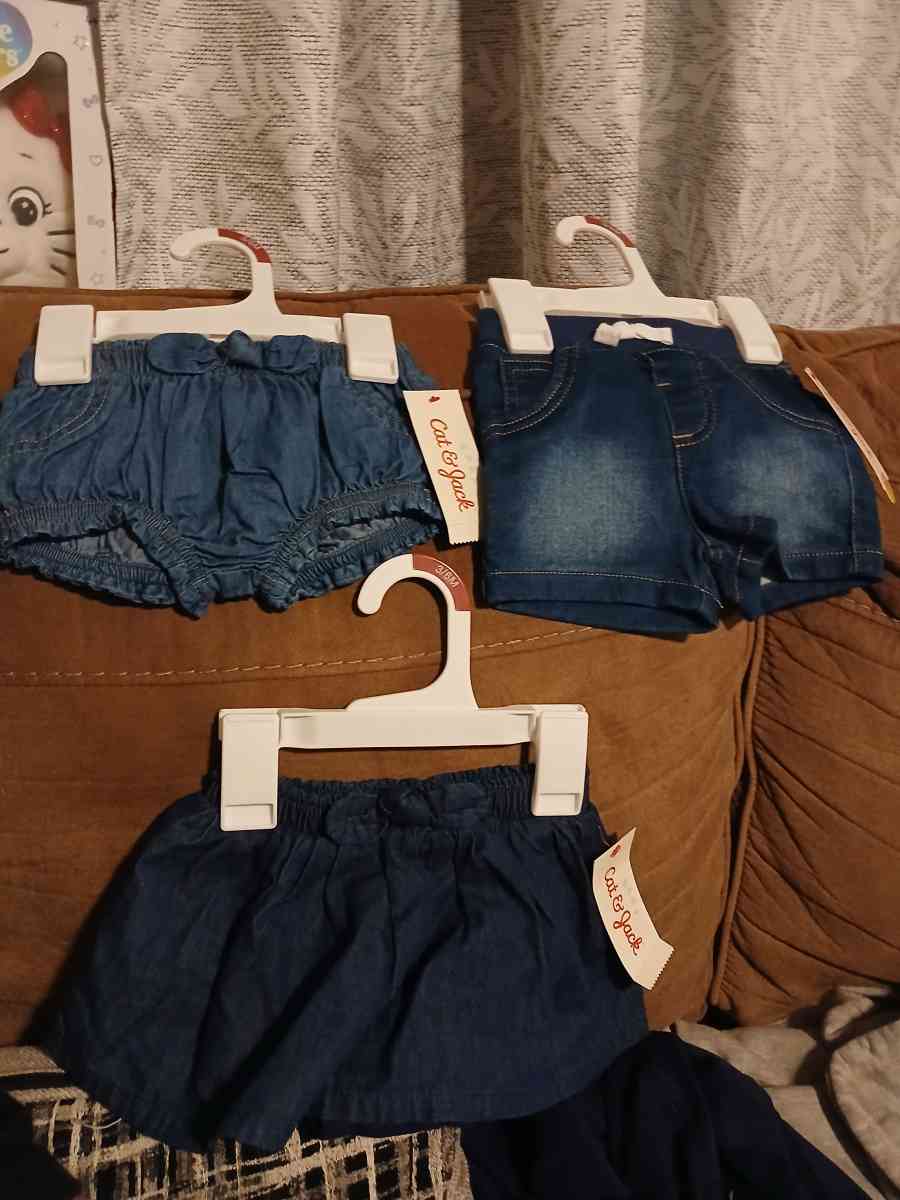 Bramd New Infant Girl Denim Shorts Skirt Bundle - Saint Paul, Minnesota