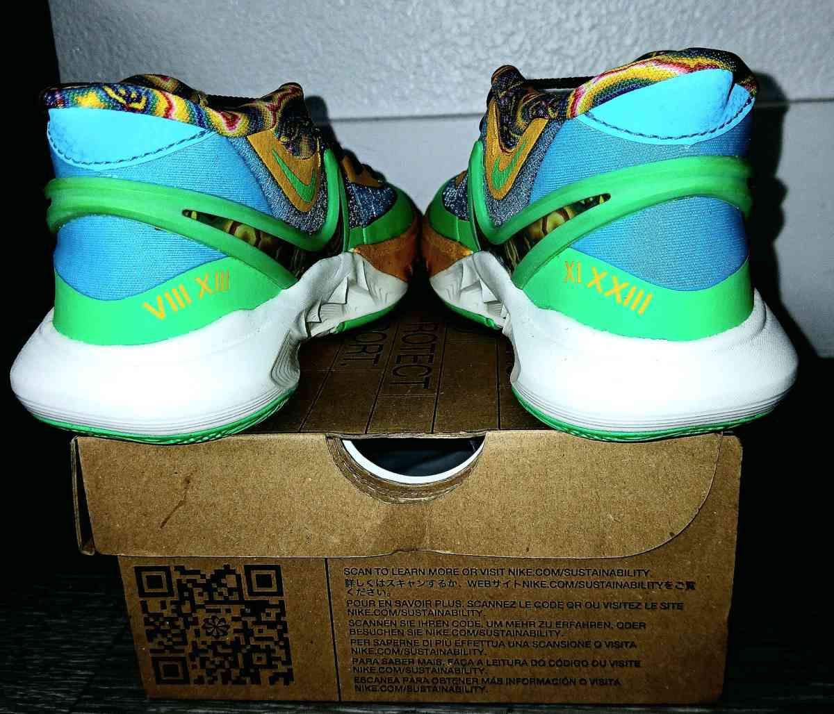 Nike Kyrie Irving 8 GO SE - Los Angeles, California - FleaMarketBay