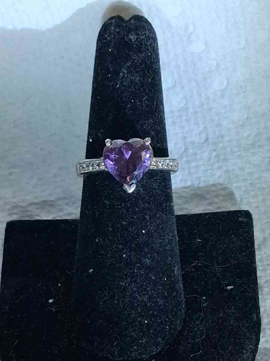 14k white gold diamond and amethyst ring - Easton, Pennsylvania - FleaMarketBay