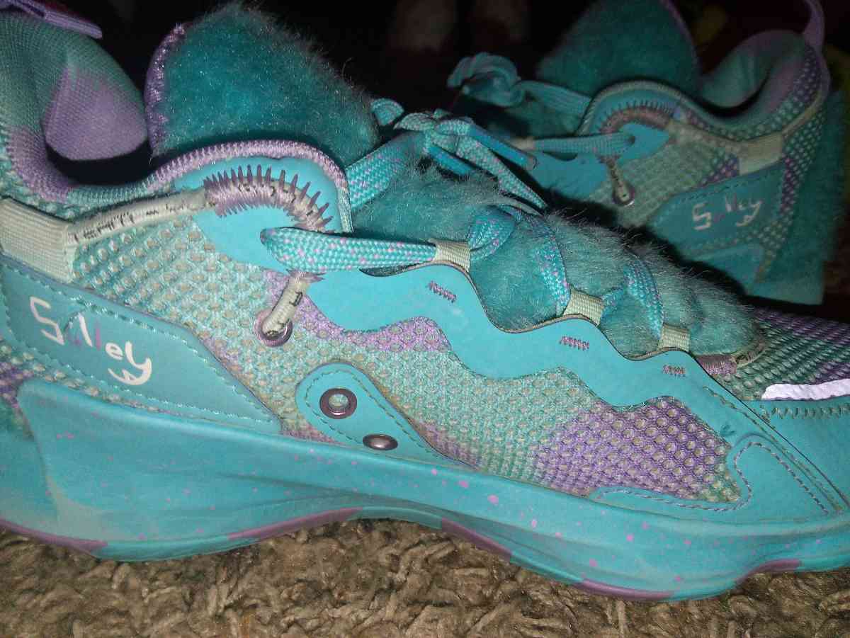 monsters inc blue Sullys - Glendale, Arizona - FleaMarketBay