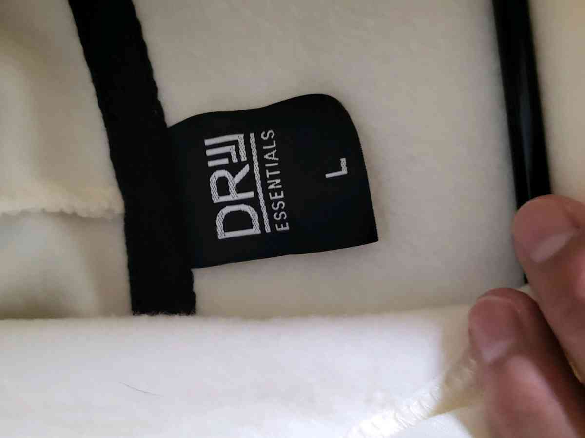 Essential hoodie - Everett, Washington - FleaMarketBay