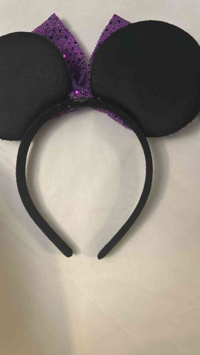 Minnie Mouse Ears Polka Dot Sparkly - Atlanta, Georgia - FleaMarketBay