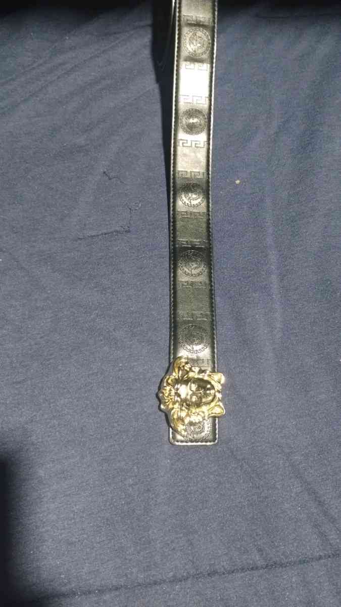 Versace belt - Las Vegas, Nevada - FleaMarketBay