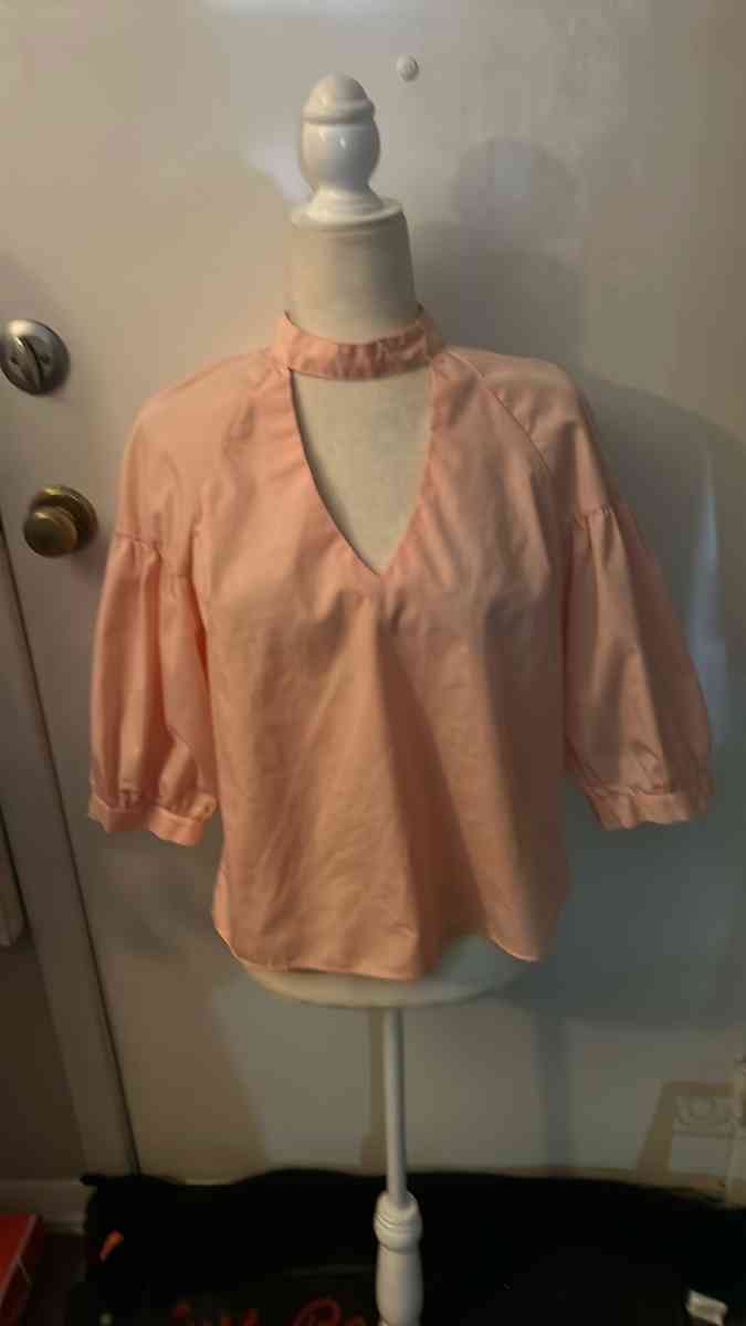 Bleuh Ciel Cowl Balloon Sleeve Choker V Line Peach Blouse M - Atlanta, Georgia