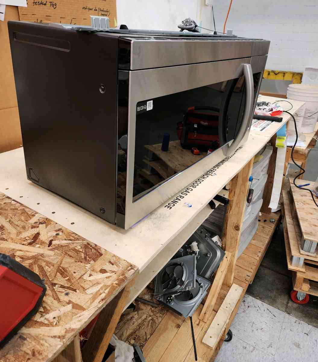 Microwave - Westminster, California - FleaMarketBay