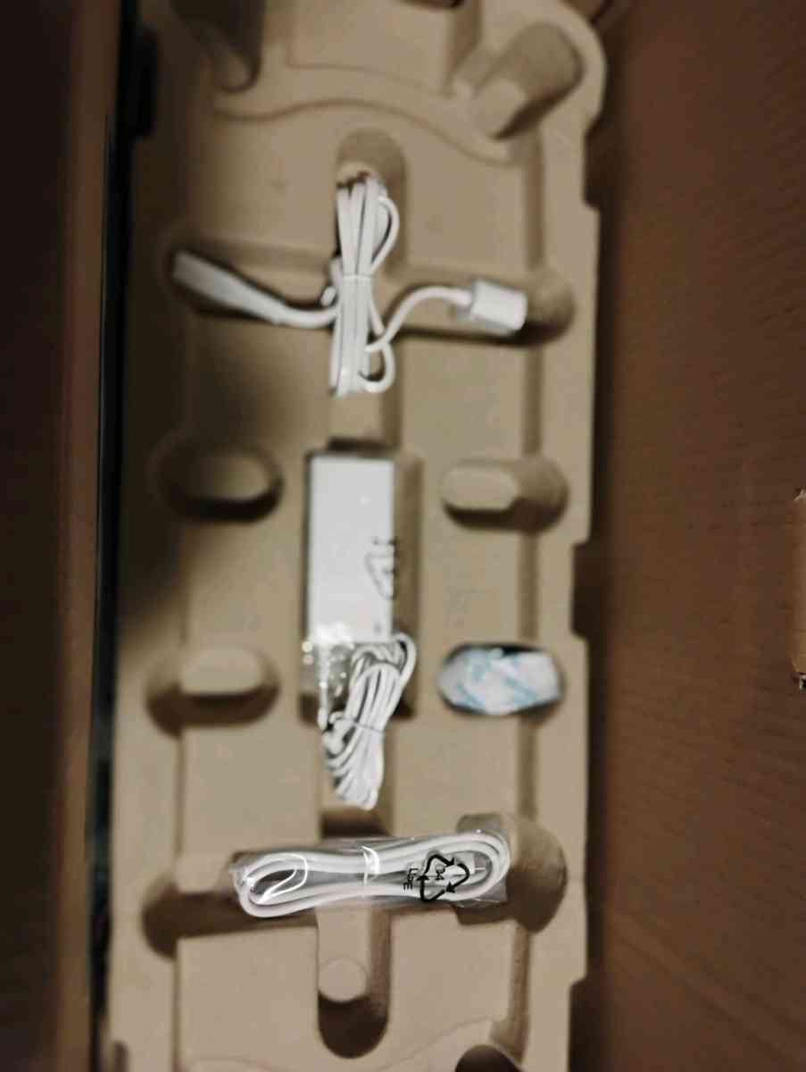 cricut maker 4 - Charlotte, North Carolina - FleaMarketBay