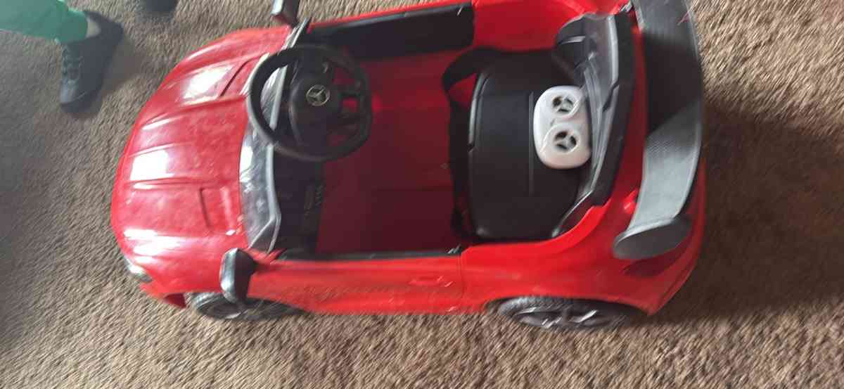 Mercedes Bens - Flint, Michigan