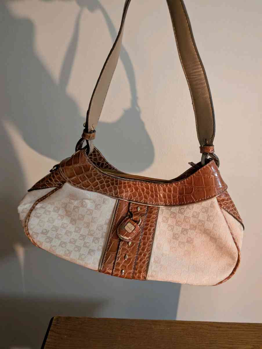 Elegant Brown and Cream Womens Bag - Baltimore, Ohio