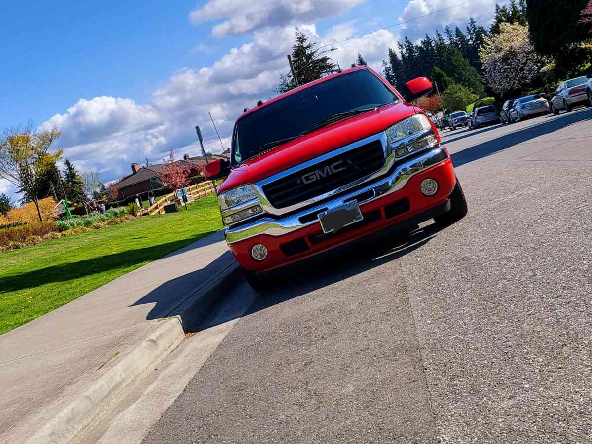 2005 GMC Sierra - Everett, Washington - FleaMarketBay