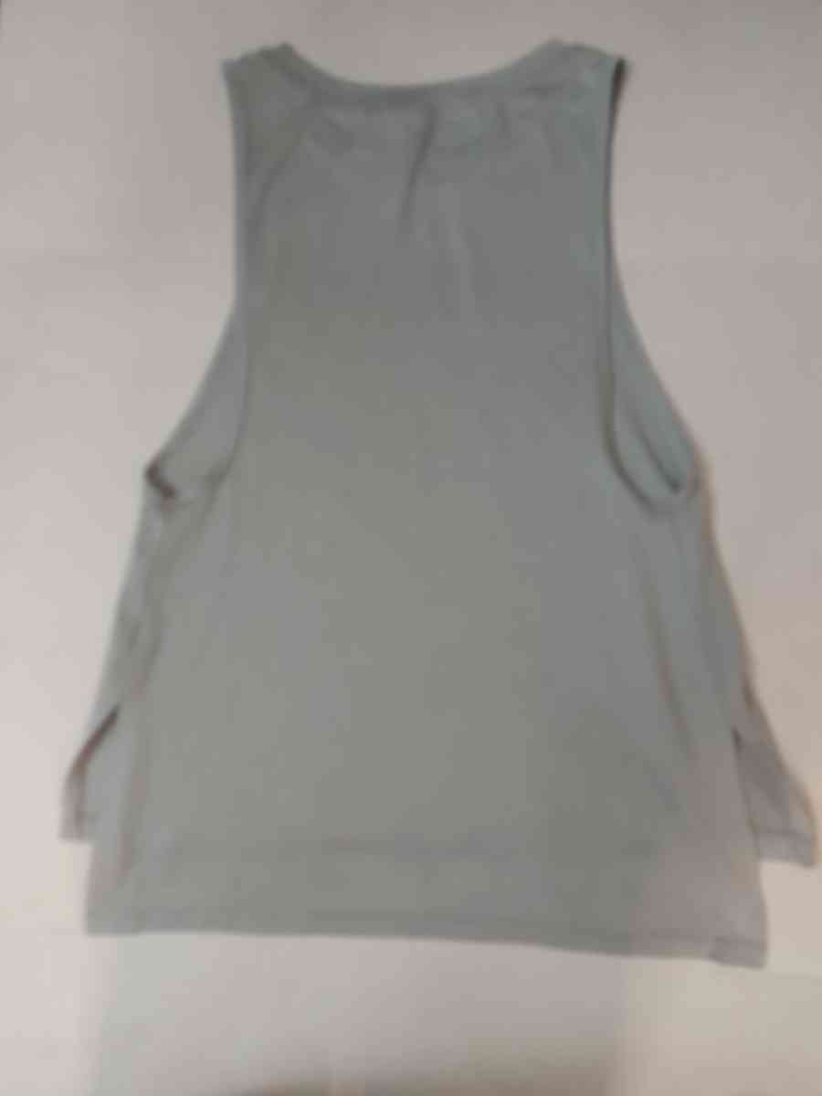 Champion C9 Duodry Gray Tank Size S - Atlanta, Georgia - FleaMarketBay