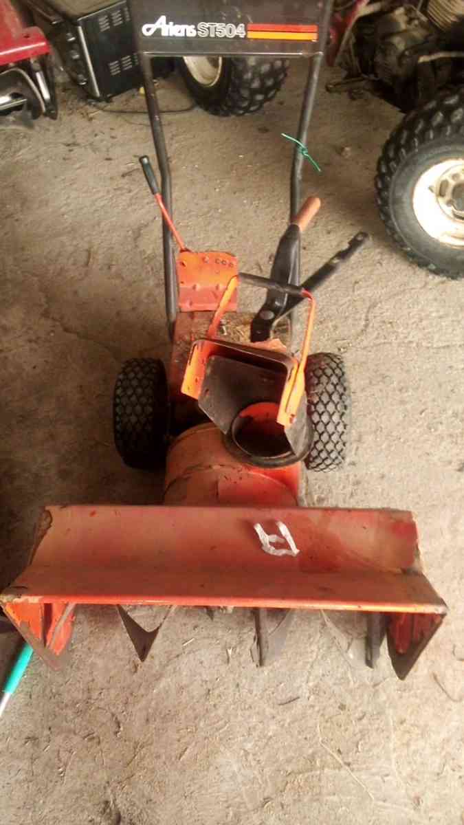 snow blower - Adams, Wisconsin - FleaMarketBay