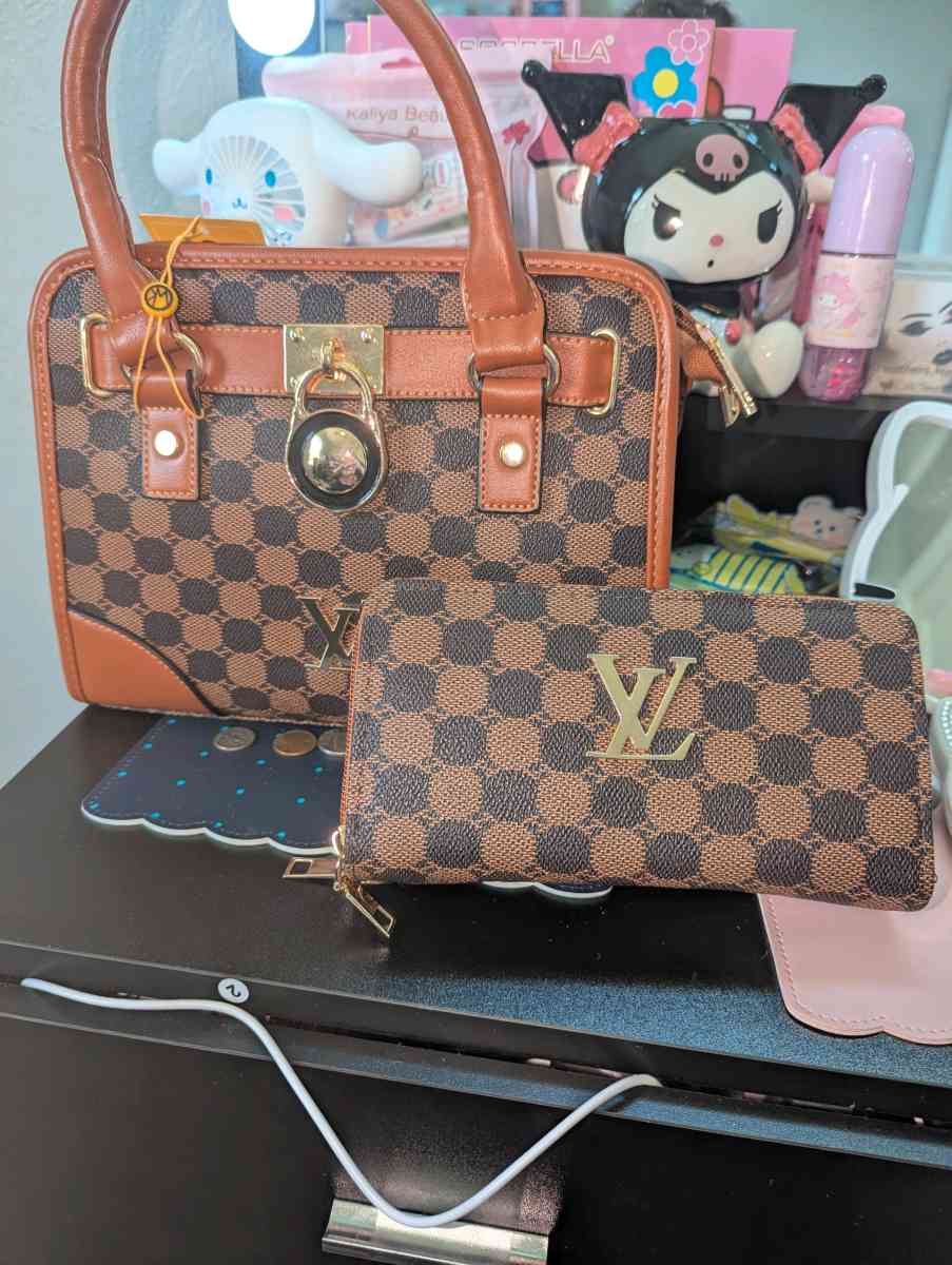 cute purse with matching wallet