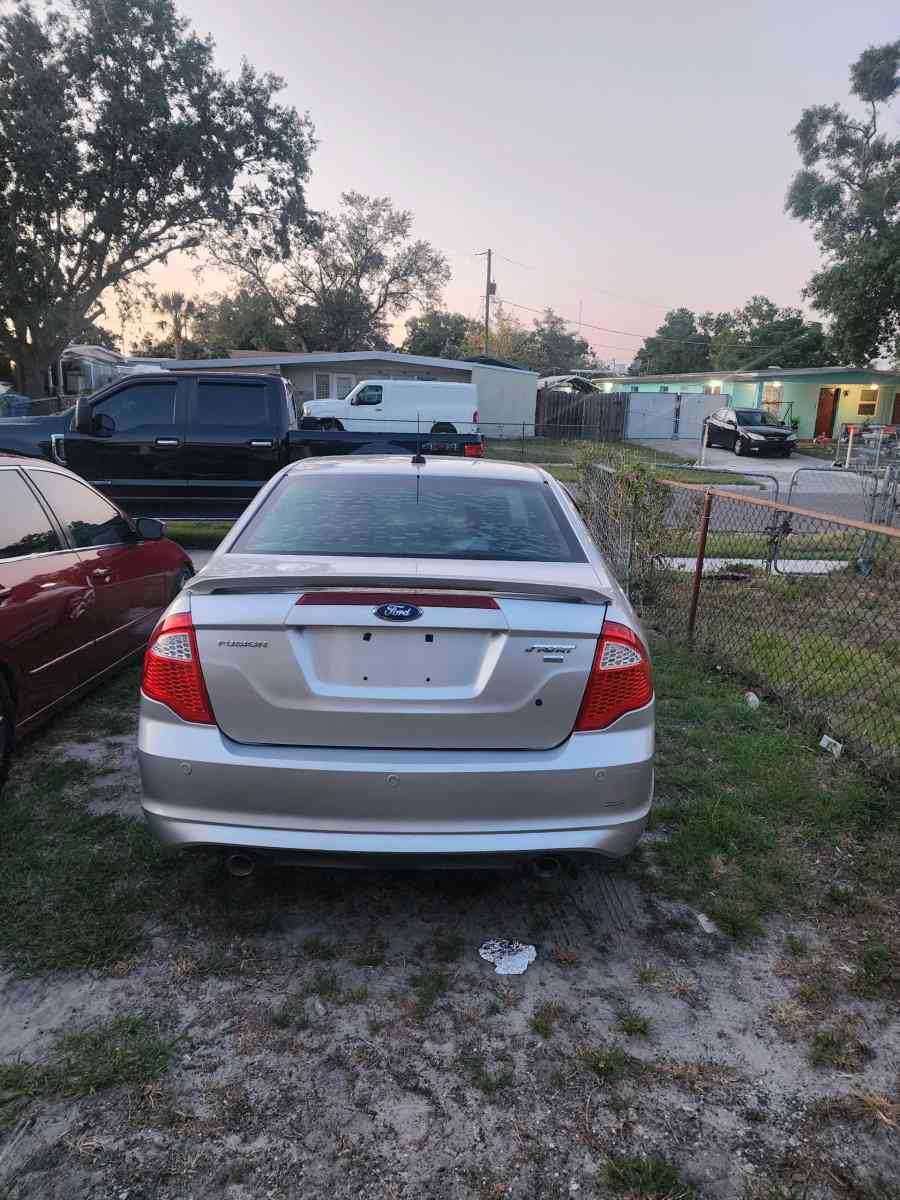 carro - Altamonte Springs, Florida - FleaMarketBay