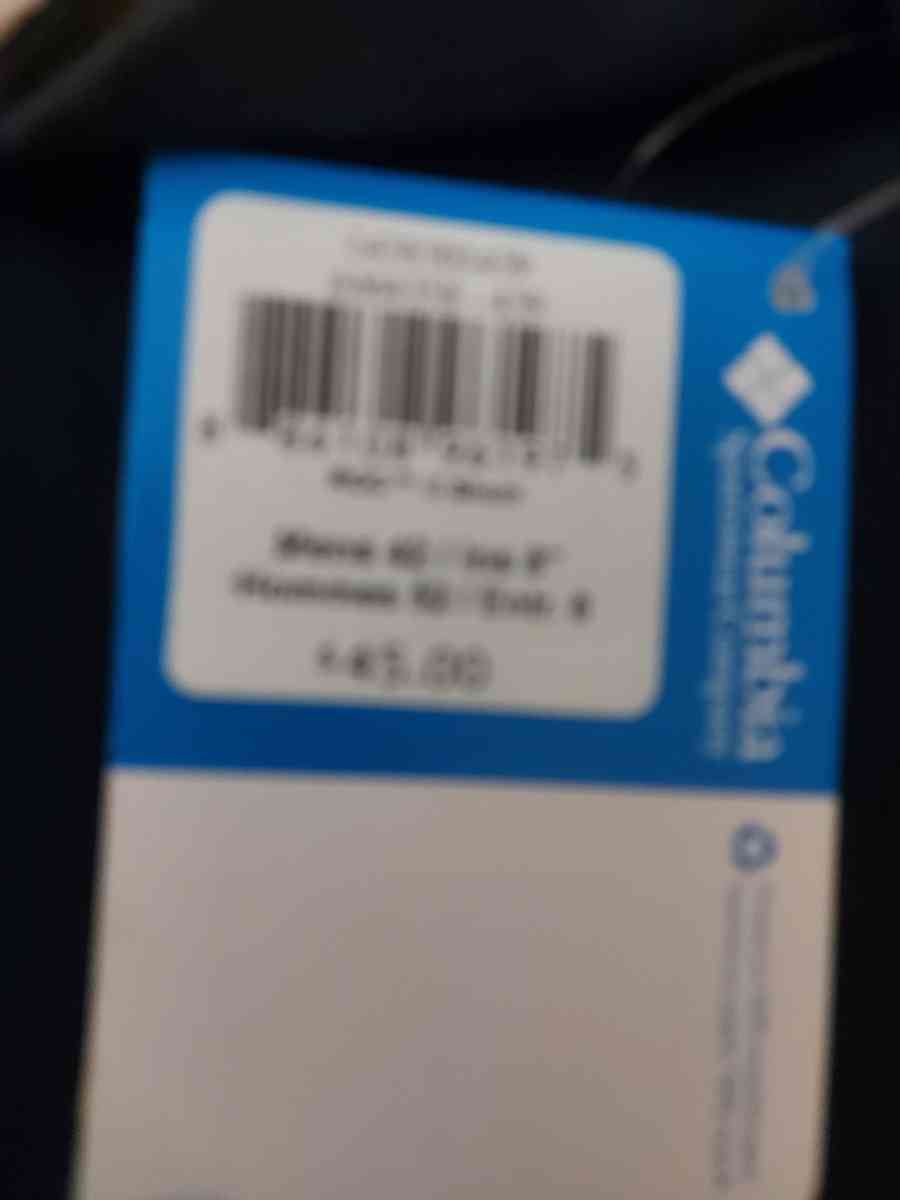 NWT Columbia Omni Shade Shorts NWT Size 42 - Atlanta, Georgia - FleaMarketBay