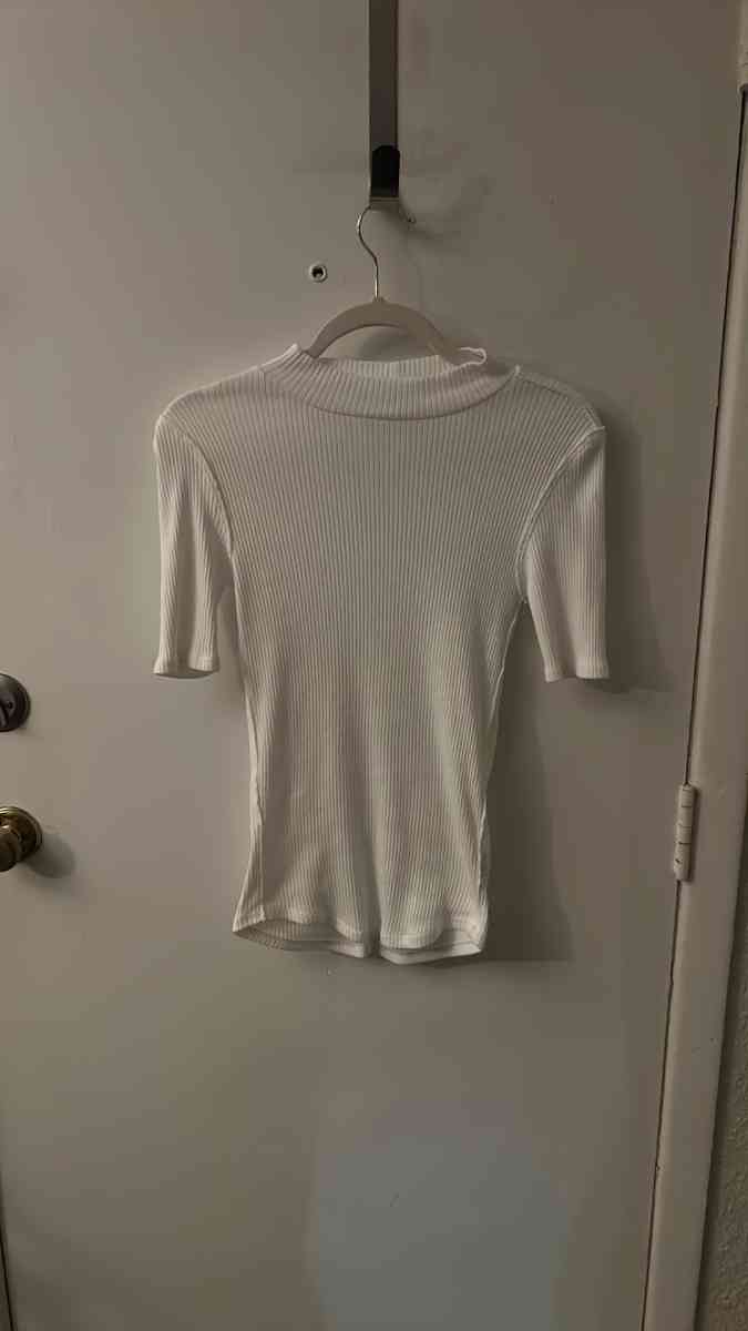Free People We The Free Womens White Ribbed Turtleneck Size - Atlanta, Georgia - FleaMarketBay