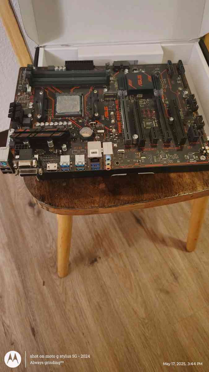 Asus motherboard - Salem, Oregon - FleaMarketBay