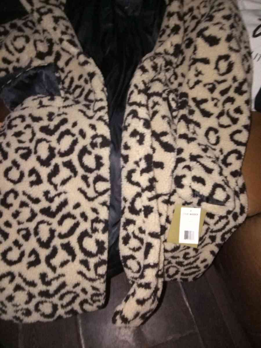 Steve Madden coat size M - Lubbock, Texas - FleaMarketBay