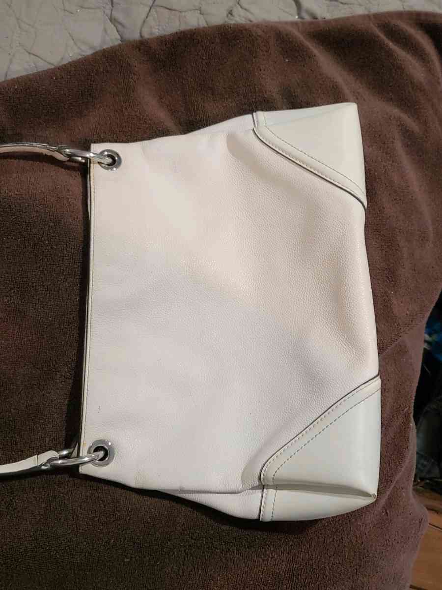 White MK Handbag - Las Vegas, Nevada - FleaMarketBay