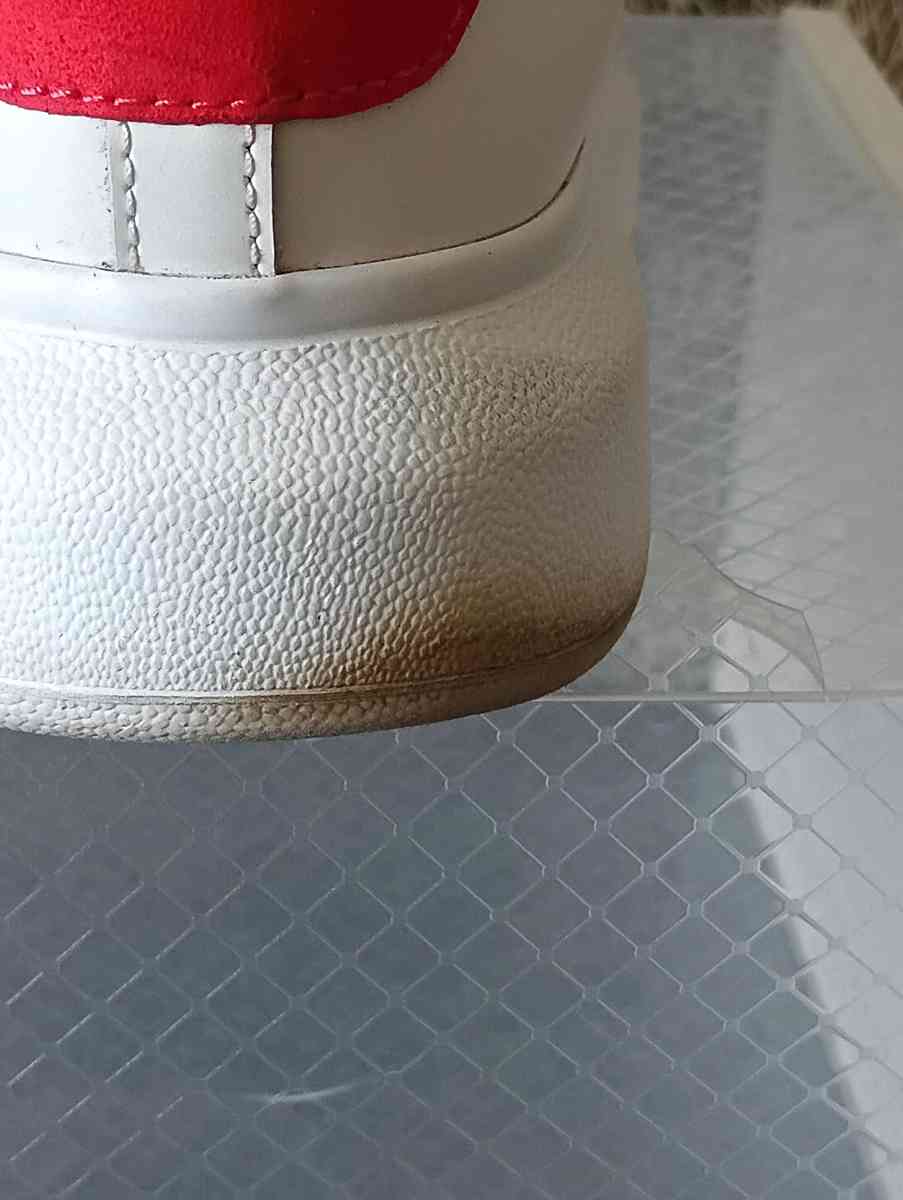 Alexander McQueen White Leather Sneakers 462214 size US 85 f - Frostproof, Florida - FleaMarketBay